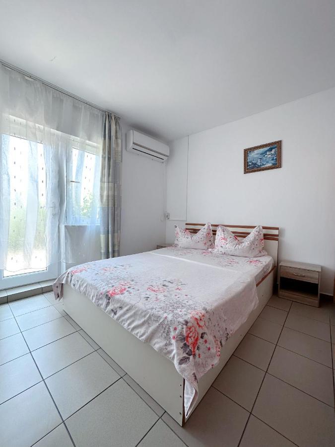 Hotel Vila A&S Costinesti Esterno foto